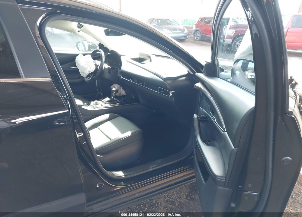 2025 MAZDA CX-30 2.5 S PREFERRED PACKAGE VIN: 3MVDMBCM6SM764031
