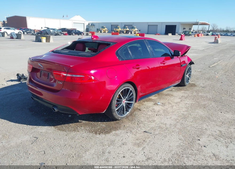 2018 JAGUAR XE S VIN: SAJAG4FV2JCP17723