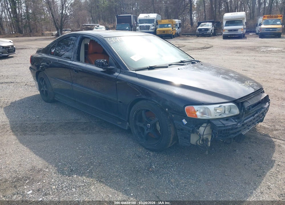 2005 VOLVO S60 R VIN: YV1RH527852478549