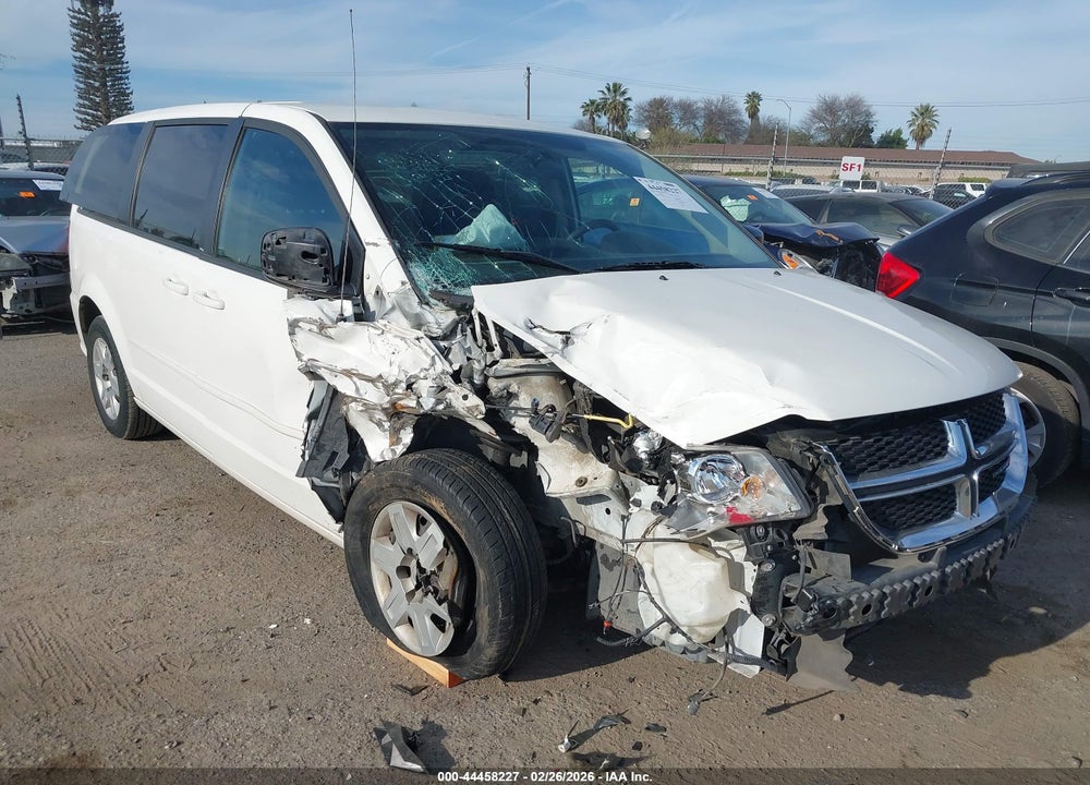 2011 DODGE GRAND CARAVAN EXPRESS VIN: 2D4RN4DG6BR765362