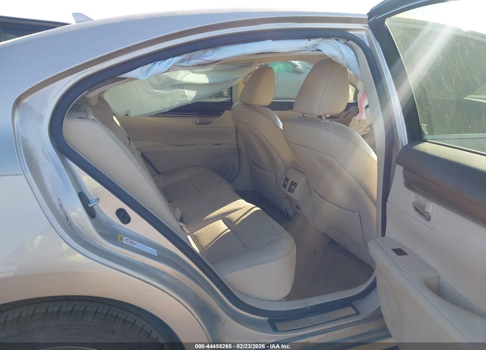 2014 LEXUS ES 350 VIN: JTHBK1GG0E2145593