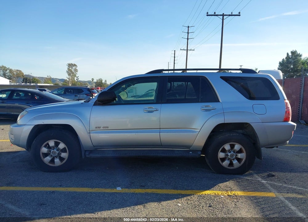 2005 TOYOTA 4RUNNER SR5 V8 VIN: JTEBT14R250050366
