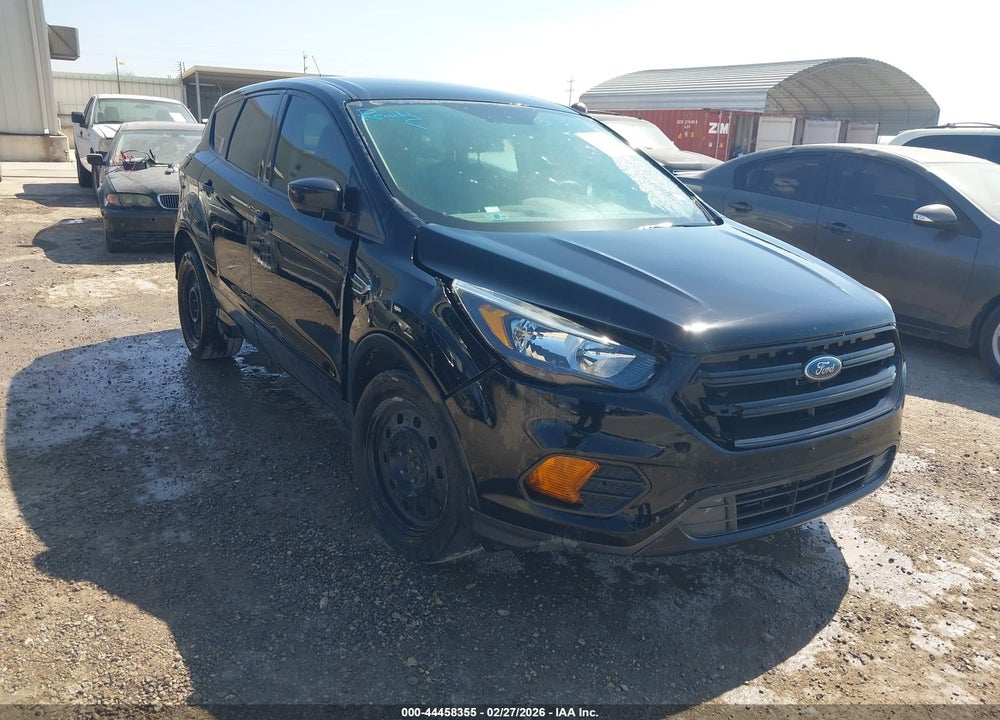 2018 FORD ESCAPE S VIN: 1FMCU0F79JUC94784
