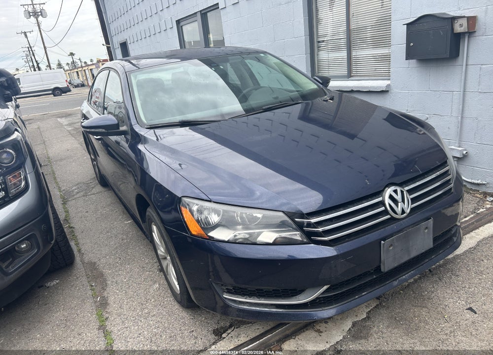 2012 VOLKSWAGEN PASSAT 2.5L S VIN: 1VWAP7A31CC087733
