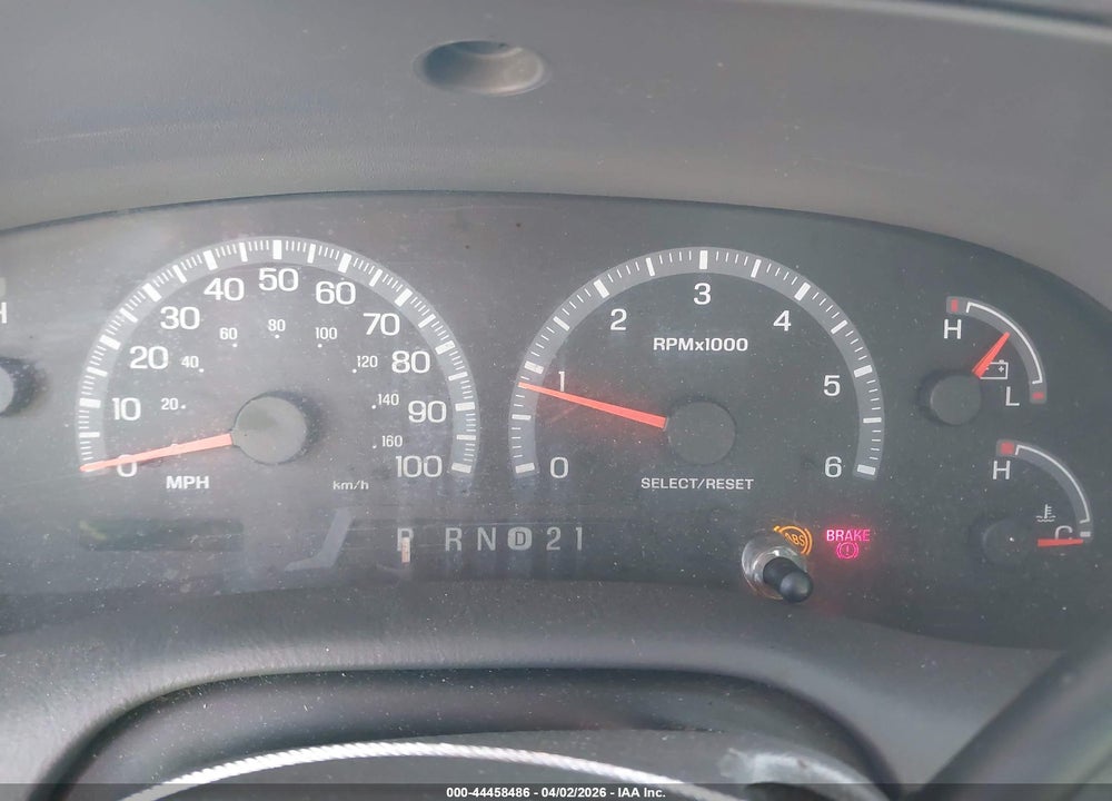 2002 FORD F-150 LARIAT/XLT VIN: 1FTRW07L02KC87997