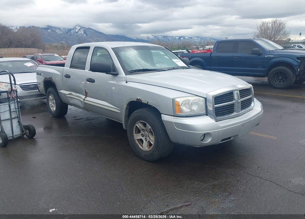 2005 DODGE DAKOTA SLT VIN: 1D7HW48N65S295857