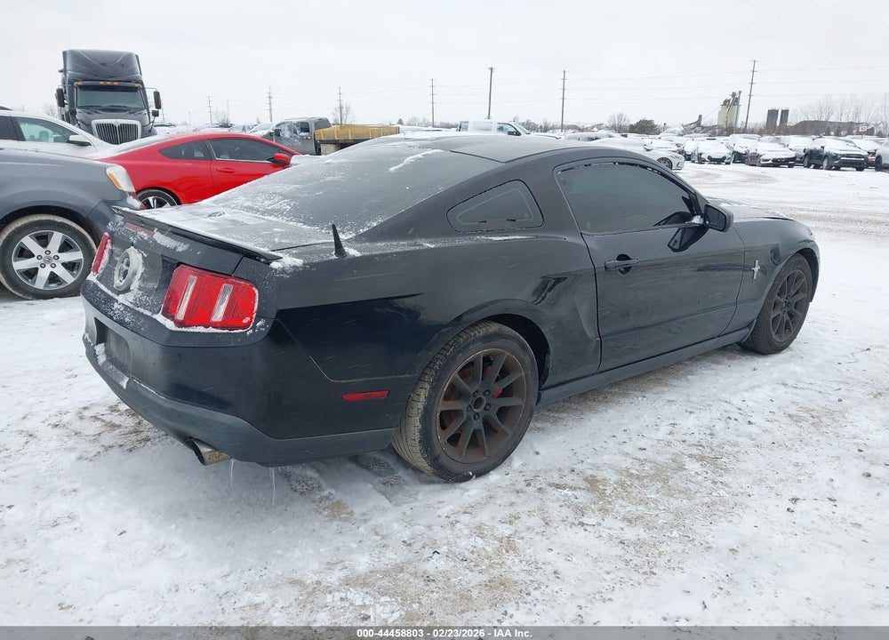 2011 FORD MUSTANG V6 PREMIUM VIN: 1ZVBP8AM7B5164904