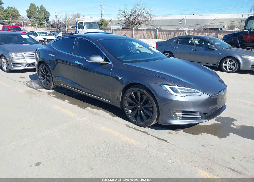 2018 TESLA MODEL S 100D/75D/P100D VIN: 5YJSA1E20JF269740