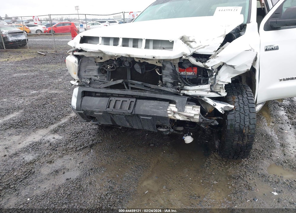 2016 TOYOTA TUNDRA SR5 5.7L V8 VIN: 5TFDY5F12GX538157
