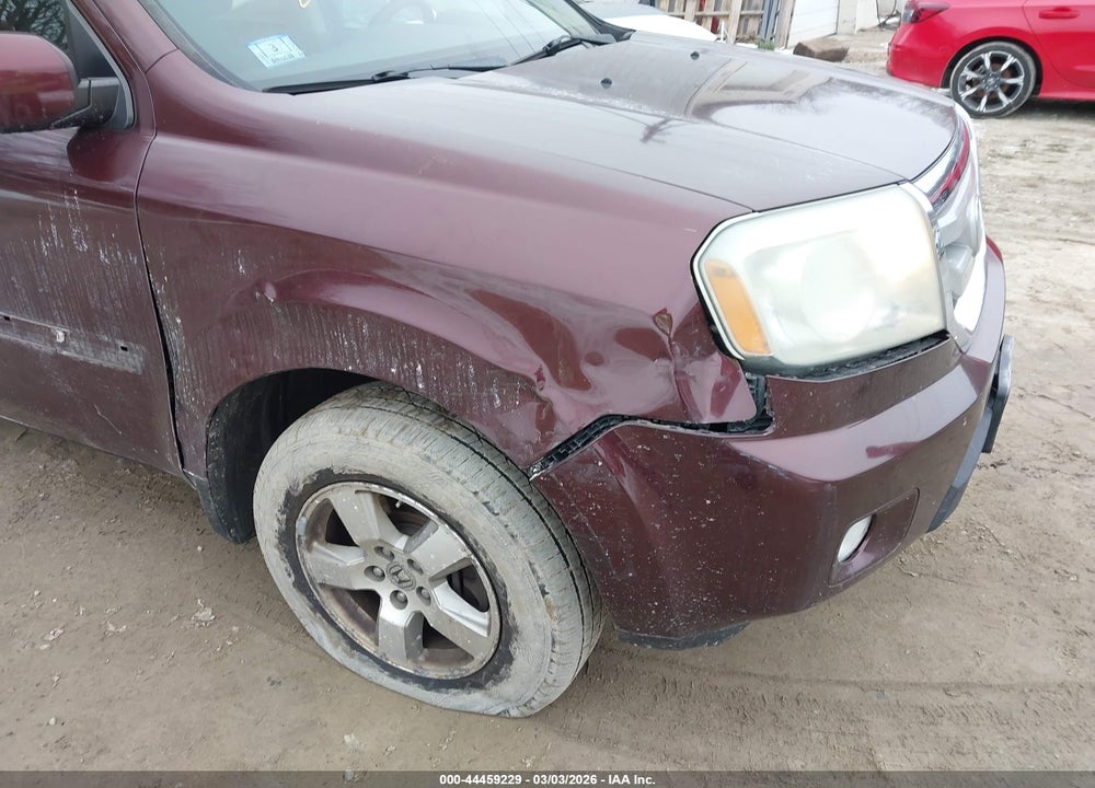 2011 HONDA PILOT EX VIN: 5FNYF4H43BB094119