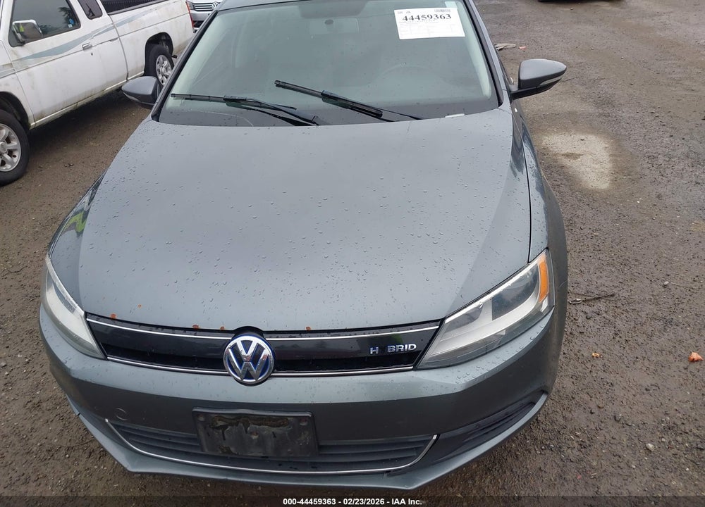 2013 VOLKSWAGEN JETTA HYBRID SEL VIN: 3VW637AJ0DM220773