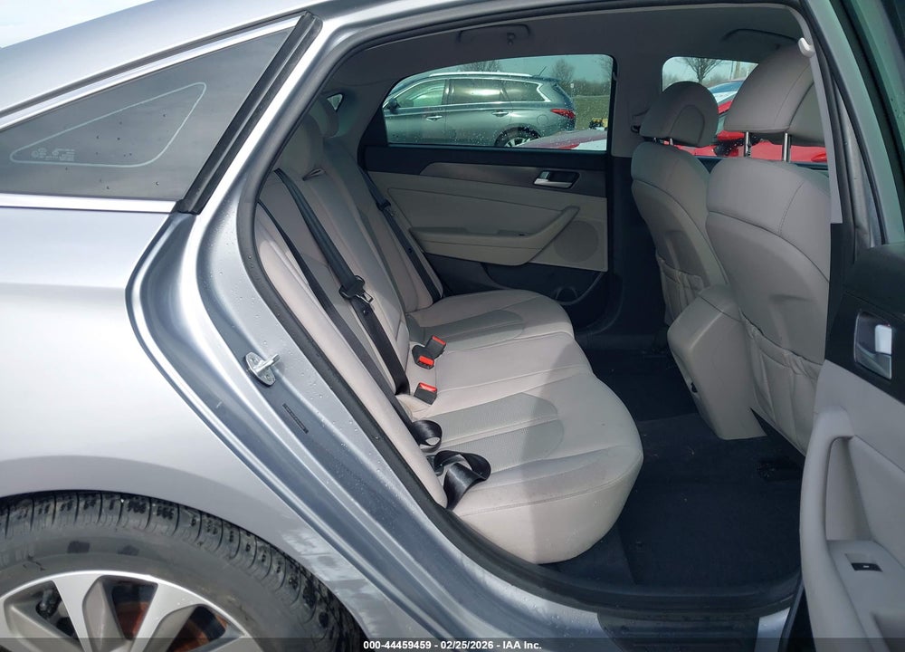 2015 HYUNDAI SONATA SPORT VIN: 5NPE34AF2FH140960