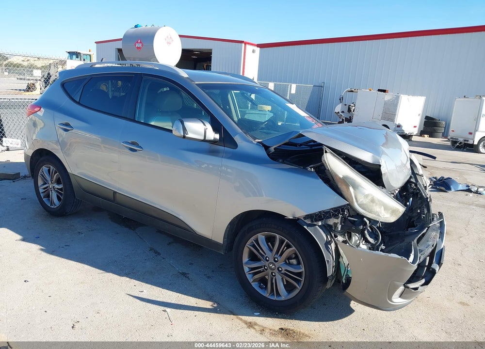 2015 HYUNDAI TUCSON SE VIN: KM8JU3AG7FU063633