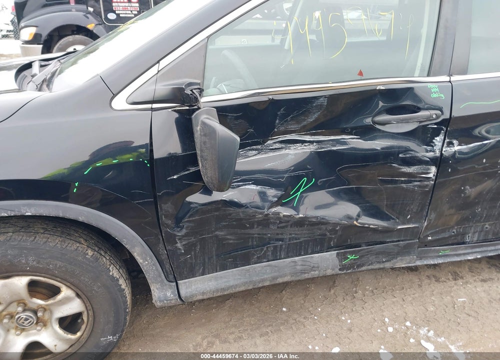 2013 HONDA CR-V LX VIN: 2HKRM4H31DH642253
