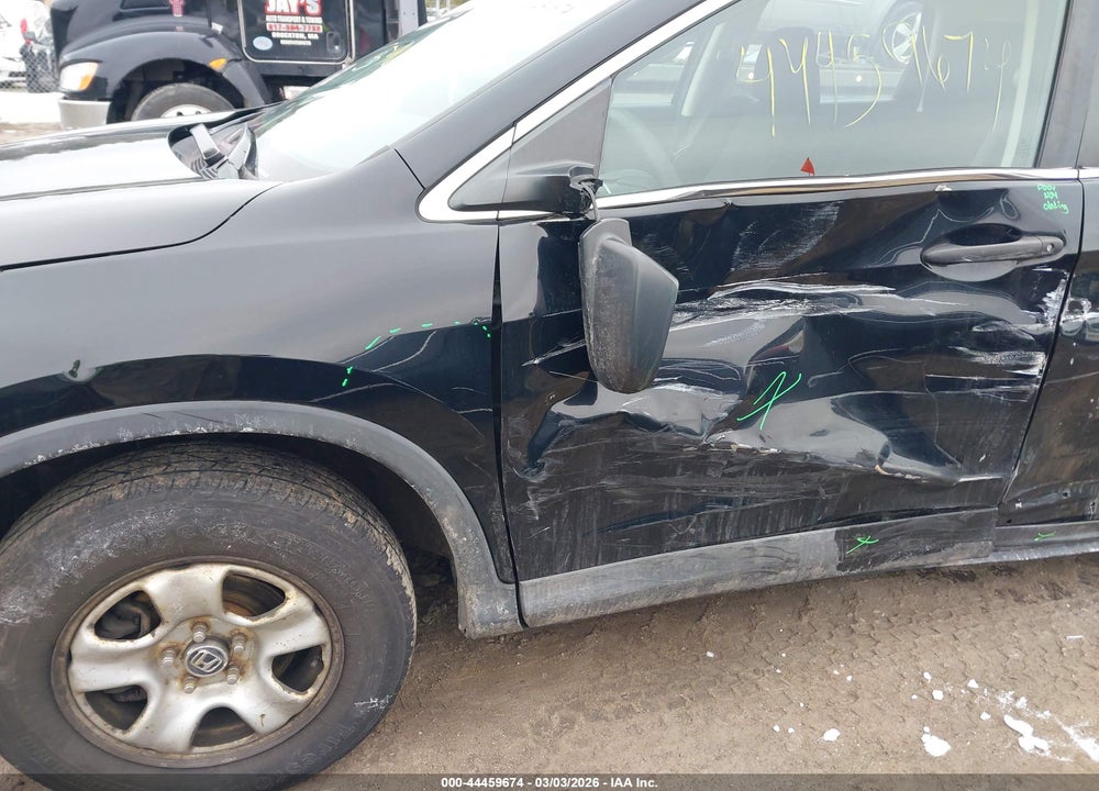 2013 HONDA CR-V LX VIN: 2HKRM4H31DH642253