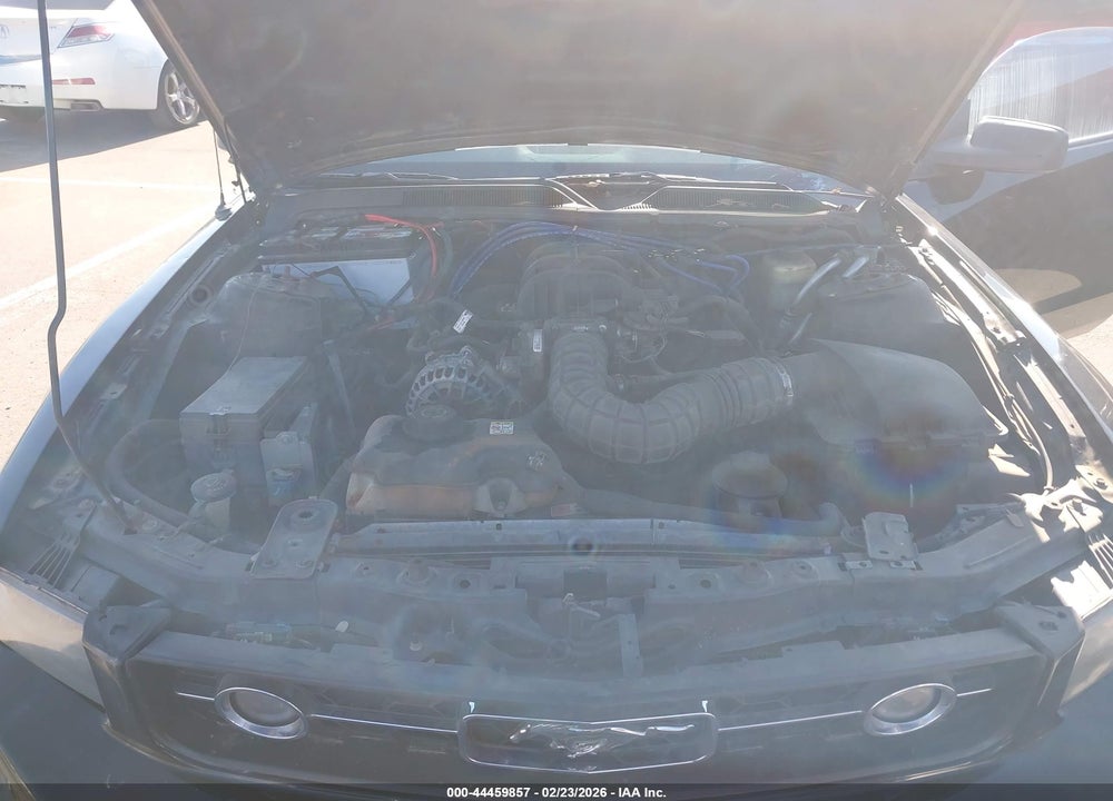 2007 FORD MUSTANG V6 DELUXE/V6 PREMIUM VIN: 1ZVFT80N575249013