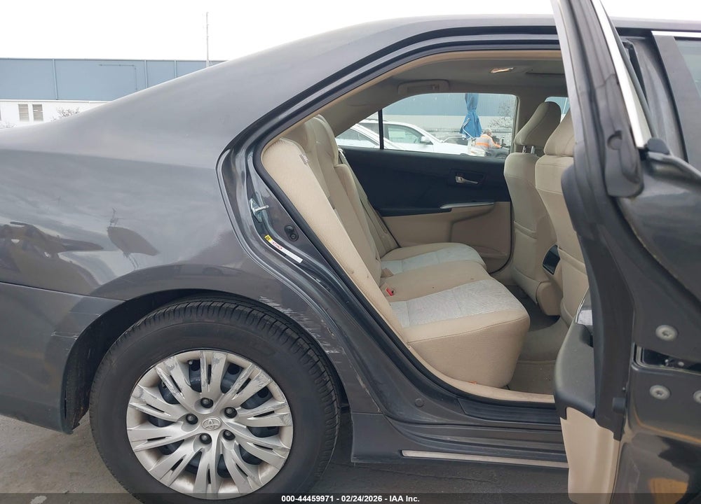 2012 TOYOTA CAMRY HYBRID LE VIN: 4T1BD1FK3CU028203