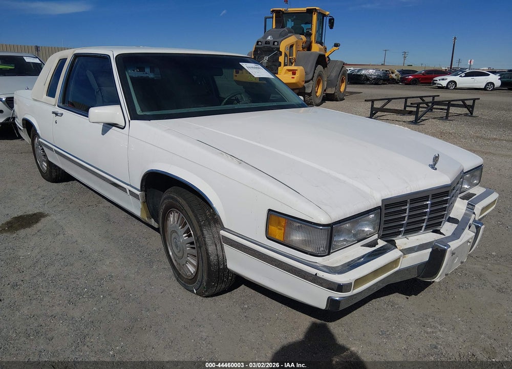 1993 CADILLAC DEVILLE VIN: 1G6CD13B6P4271350