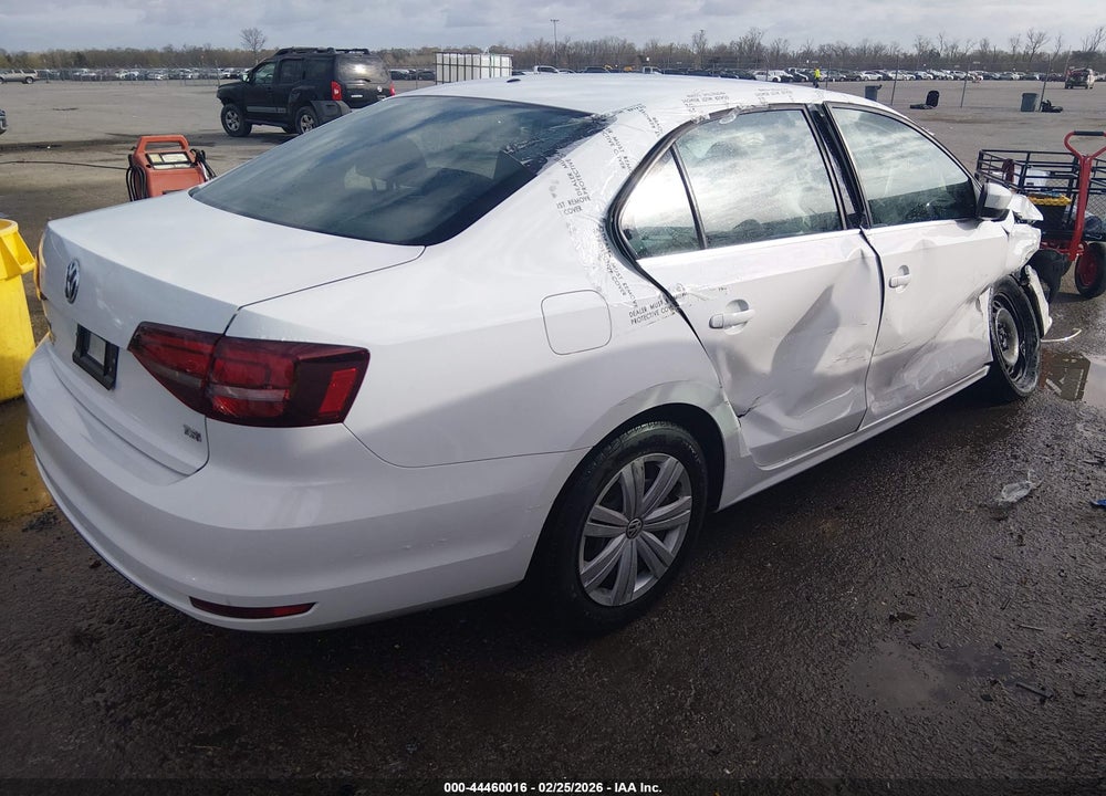 2017 VOLKSWAGEN JETTA 1.4T S VIN: 3VW2B7AJ1HM400206