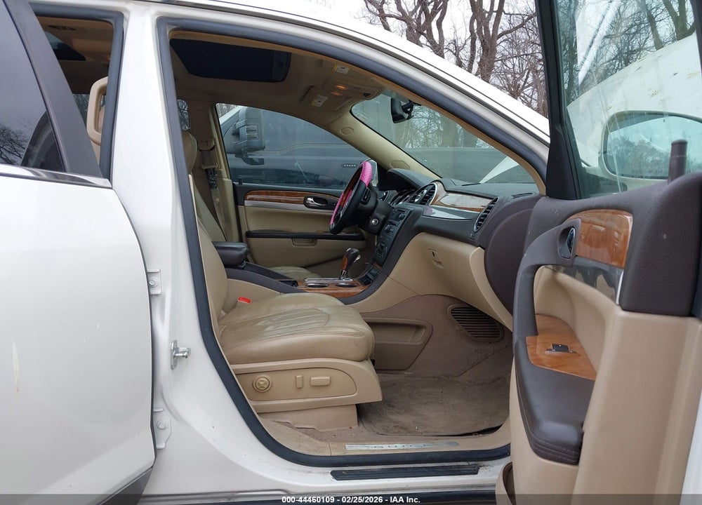 2008 BUICK ENCLAVE CXL VIN: 5GAER23768J167230