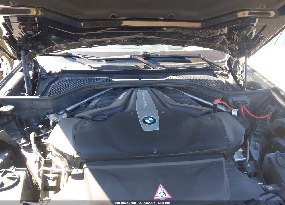 2014 BMW X5 VIN: 5UXKR6C52E0C03022