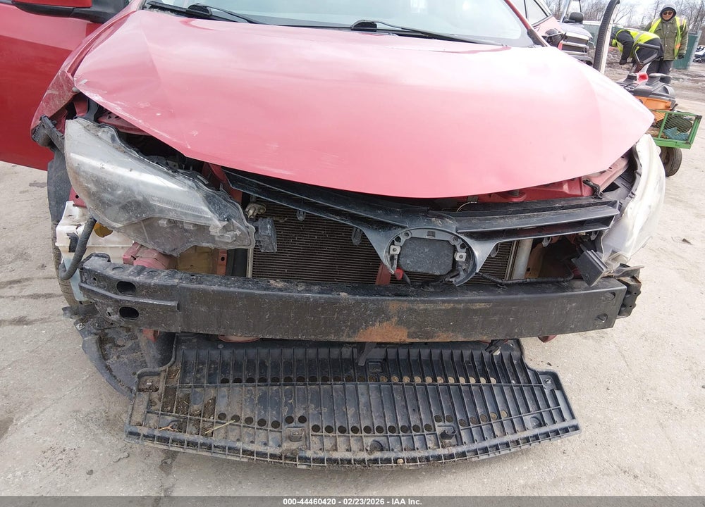 2018 TOYOTA COROLLA LE VIN: 5YFBURHE4JP821109