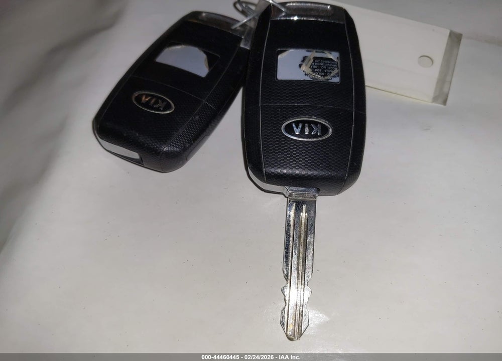 2015 KIA FORTE EX VIN: KNAFX4A85F5282372