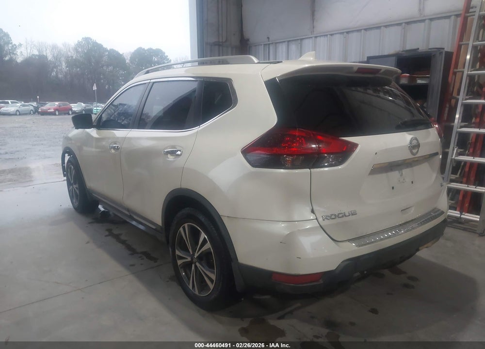 2018 NISSAN ROGUE SL VIN: 5N1AT2MT9JC763884