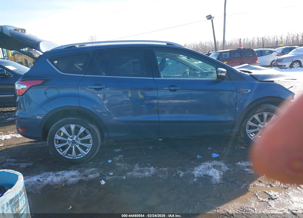 2018 FORD ESCAPE TITANIUM VIN: 1FMCU9J94JUB39203