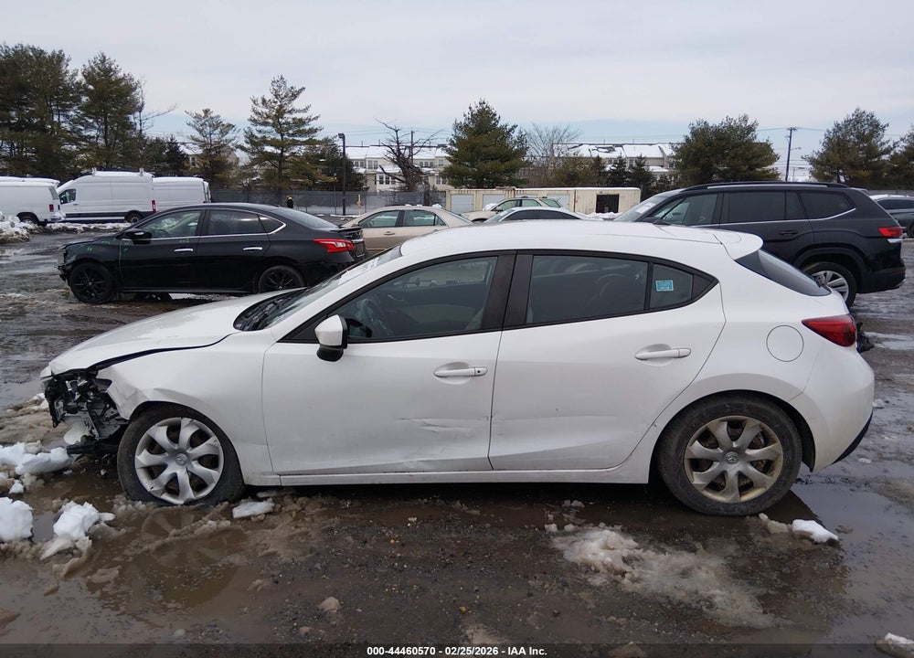 2015 MAZDA 3 I SPORT VIN: JM1BM1K73F1273160