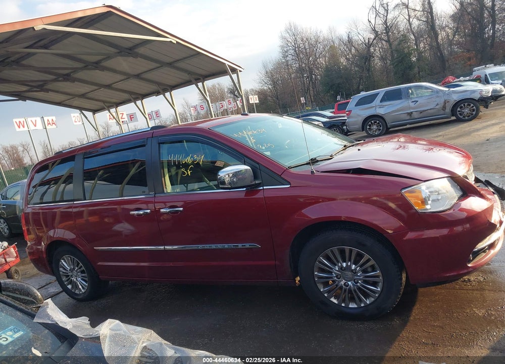 2011 CHRYSLER TOWN & COUNTRY LIMITED VIN: 2A4RR6DG2BR615188