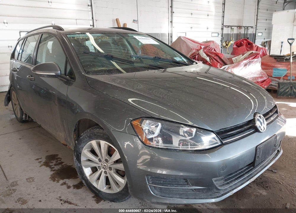 2017 VOLKSWAGEN GOLF SPORTWAGEN TSI S VIN: 3VW017AU4HM509716