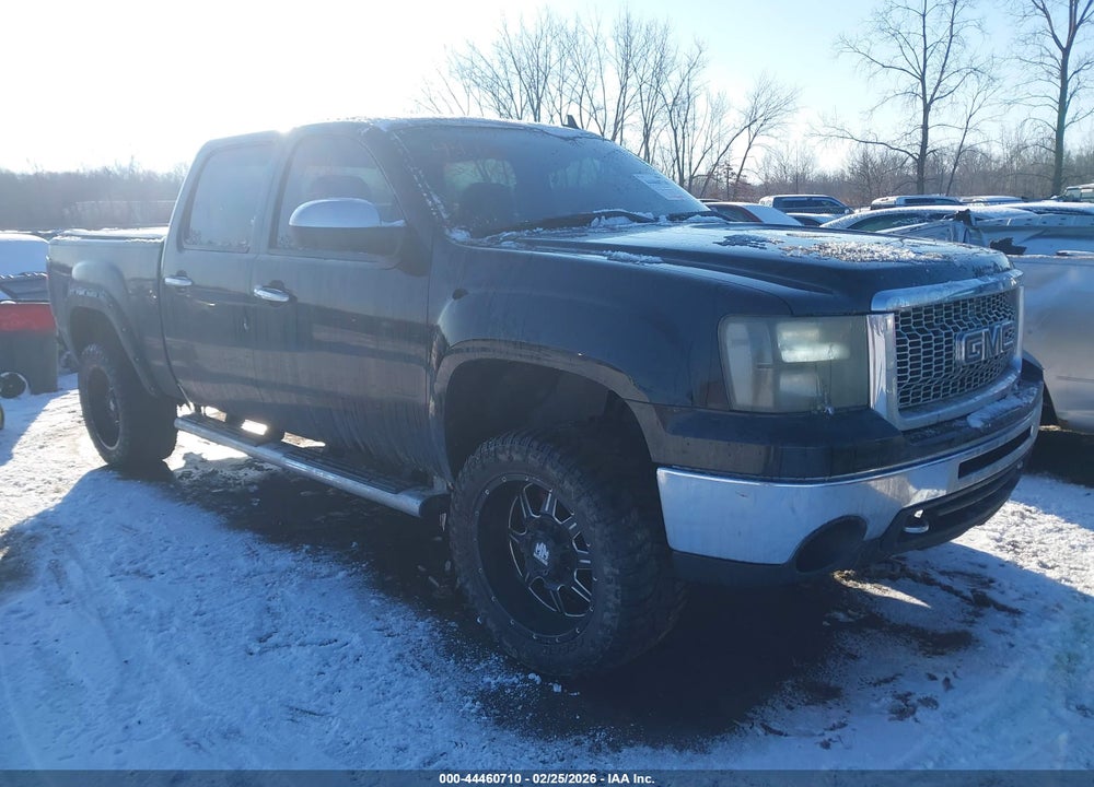 2011 GMC SIERRA 1500 SLE VIN: 3GTP2VE35BG281199
