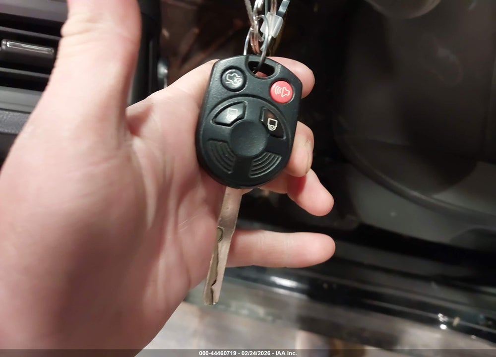 2013 FORD FOCUS SE VIN: 1FADP3F29DL381896