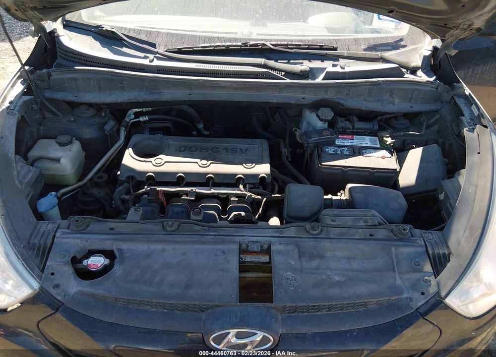 2010 HYUNDAI TUCSON GLS VIN: KM8JUCAC6AU021461