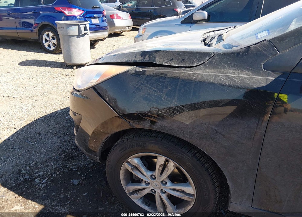 2010 HYUNDAI TUCSON GLS VIN: KM8JUCAC6AU021461