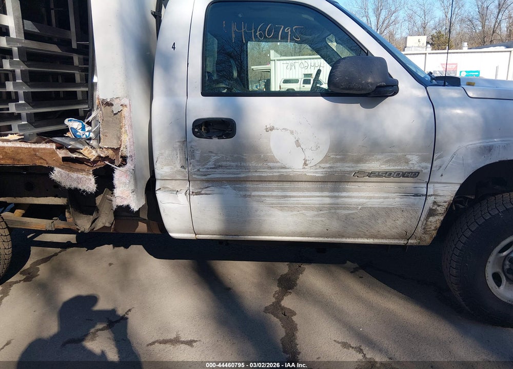 2007 CHEVROLET SILVERADO 2500HD CLASSIC WORK TRUCK VIN: 1GCHC24U07E106304