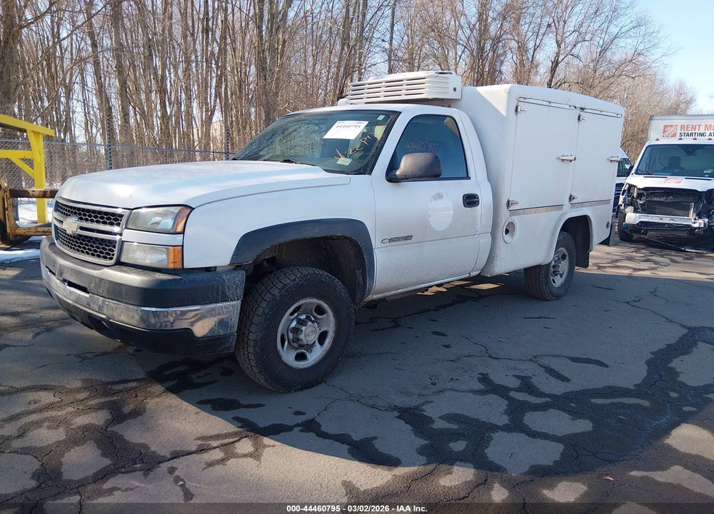 2007 CHEVROLET SILVERADO 2500HD CLASSIC WORK TRUCK VIN: 1GCHC24U07E106304