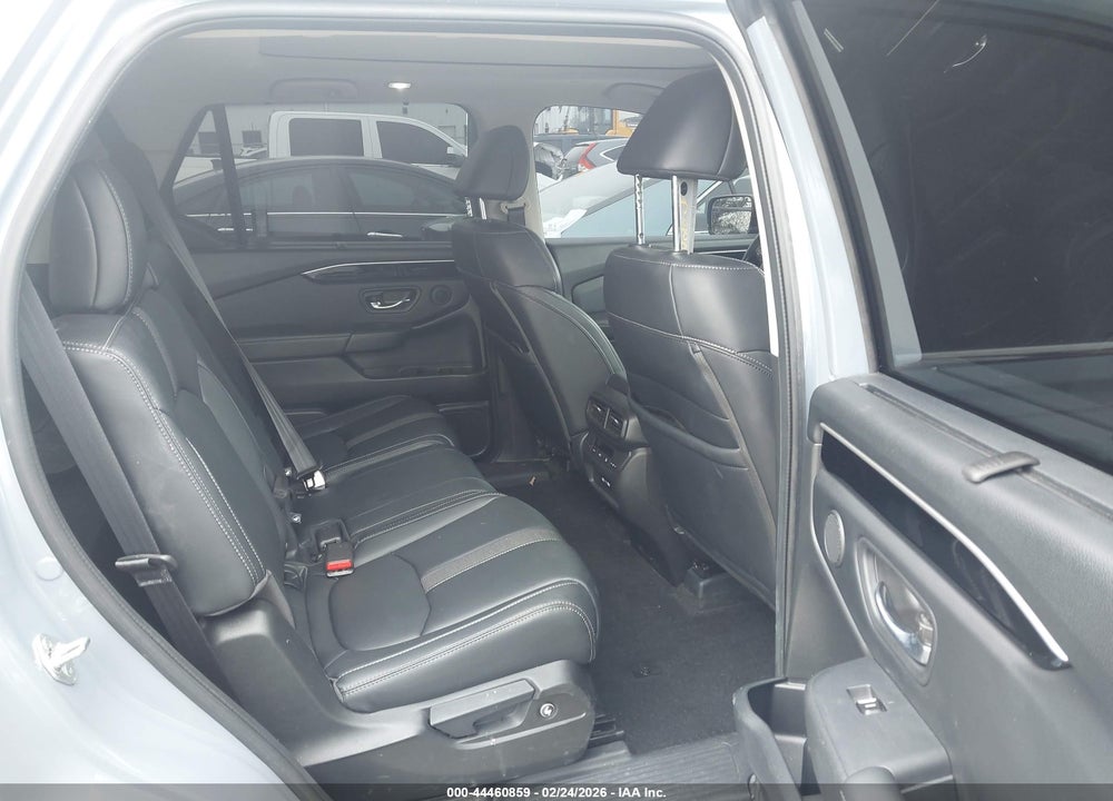 2023 HONDA PILOT 2WD TOURING VIN: 5FNYG2H7XPB003303