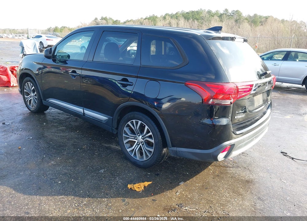 2017 MITSUBISHI OUTLANDER ES VIN: JA4AD2A39HZ010752