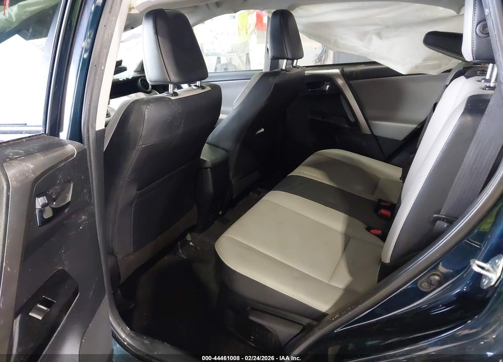 2018 TOYOTA RAV4 HYBRID LIMITED VIN: JTMDJREV8JD201131
