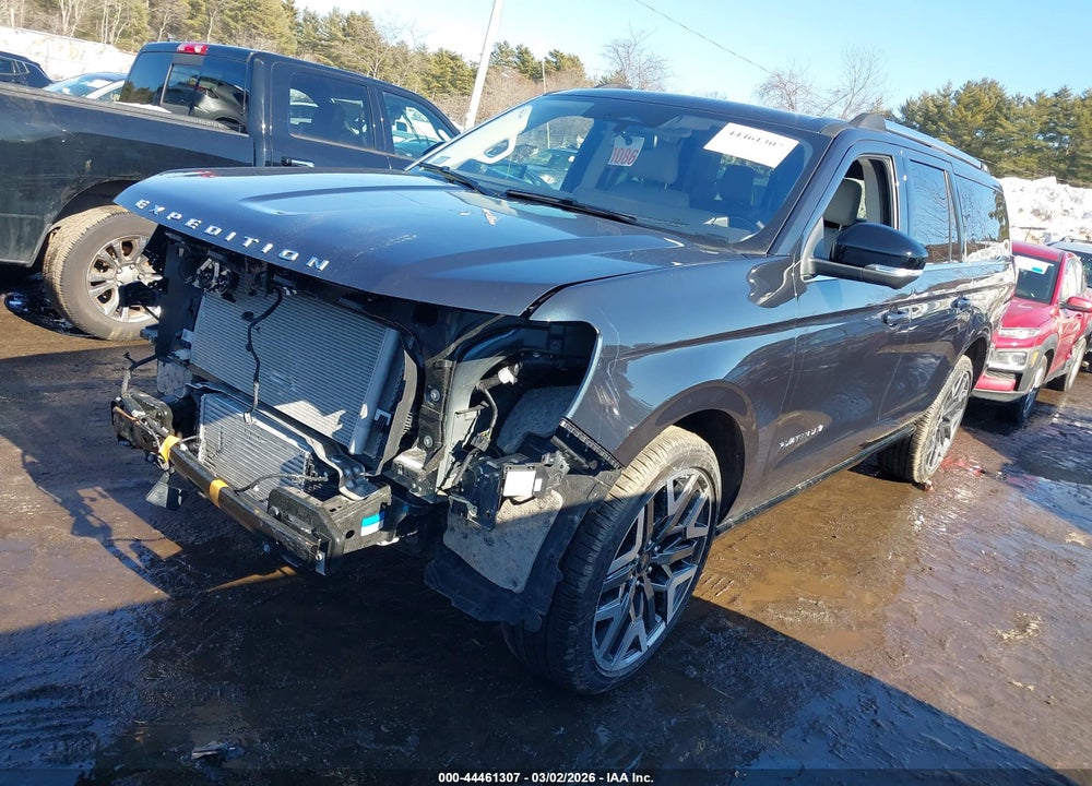 2025 FORD EXPEDITION PLATINUM MAX VIN: 1FMJK1MG6SEA22890