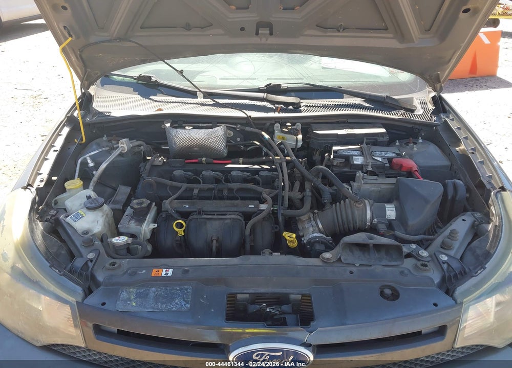 2011 FORD FOCUS SES VIN: 1FAHP3GN8BW143009