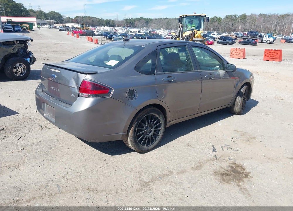 2011 FORD FOCUS SES VIN: 1FAHP3GN8BW143009