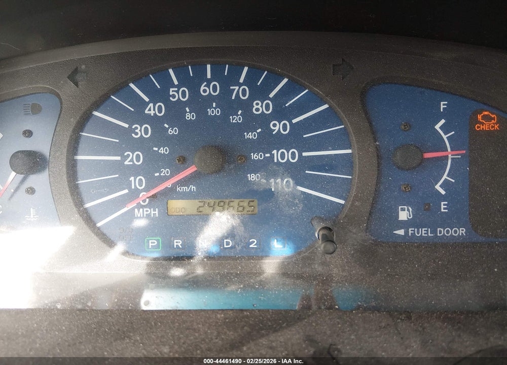 2001 TOYOTA SIENNA CE VIN: 4T3ZF19C31U394485