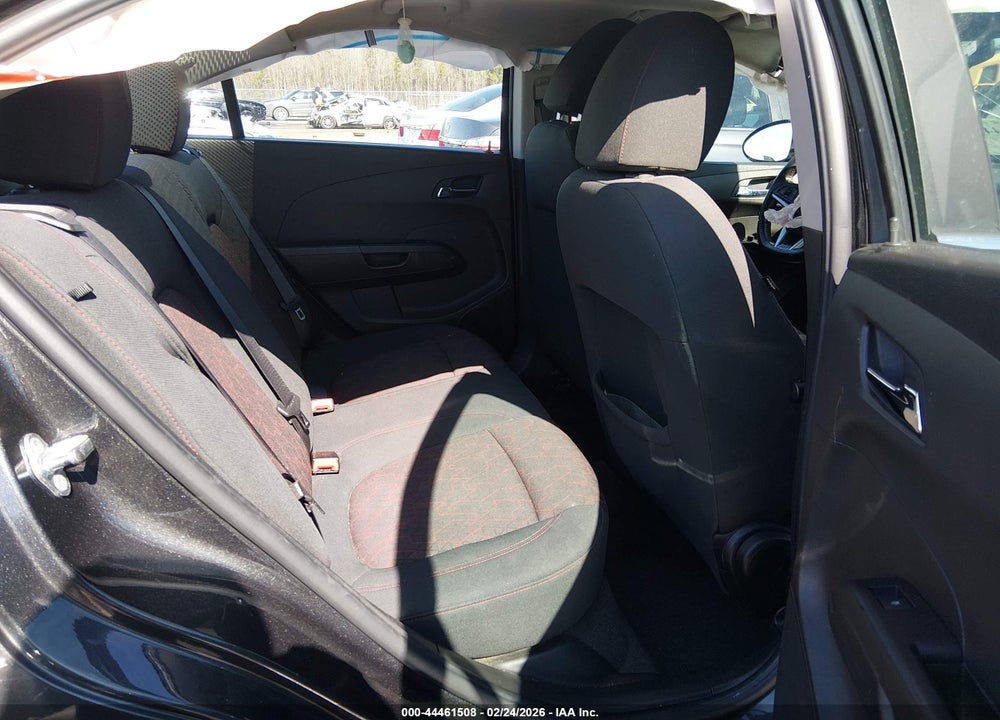 2018 CHEVROLET SONIC LT AUTO VIN: 1G1JD5SB4J4136624