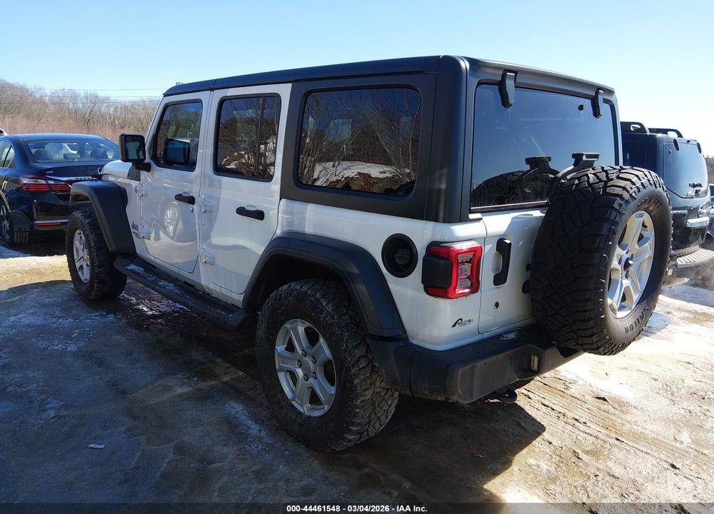 2020 JEEP WRANGLER UNLIMITED SPORT S 4X4 VIN: 1C4HJXDG7LW240972