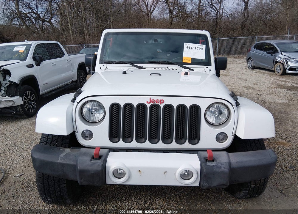 2016 JEEP WRANGLER UNLIMITED SAHARA VIN: 1C4BJWEG9GL114800