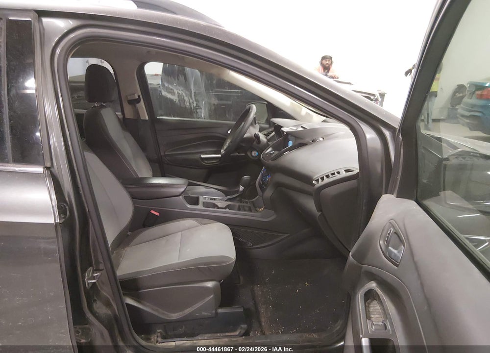 2017 FORD ESCAPE SE VIN: 1FMCU9GDXHUA89784