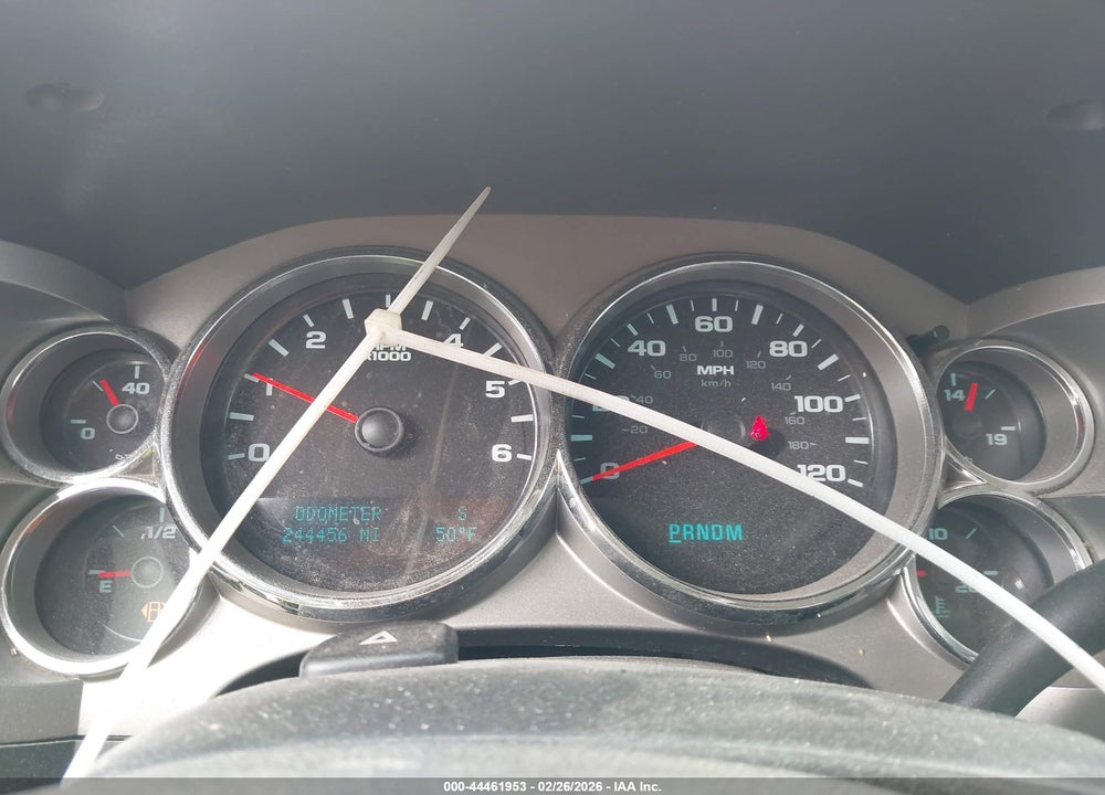 2010 CHEVROLET SILVERADO 1500 LT VIN: 1GCSKSE04AZ197596